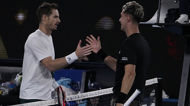 Brit Andy Murray odehrl druh kolo Australian Open proti Thanasimu Kokkinakisovi z Austrlie.