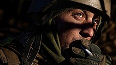 Ukrajinský voják na frontové linii nedaleko Bachmutu (11. ledna 2023)