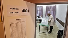 Otevely se volební místnosti, esko vybírá prezidenta. Plze. (13. ledna 2023)