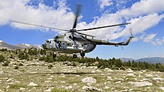 Vrtulník Mi-171 na mezinárodním cviení Mountain Flight
