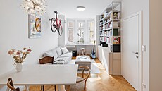 Problém s ulo�ením kola vy�e�ili architekti po svém...