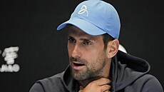 Novak Djokovi na tiskové konferenci ped startem Australian Open.