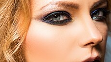 Rozmazané linky a stíny jsou pom�rn� praktickou zále�itostí.