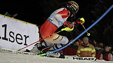 Wendy Holdenerová bhem slalomu ve Flachau