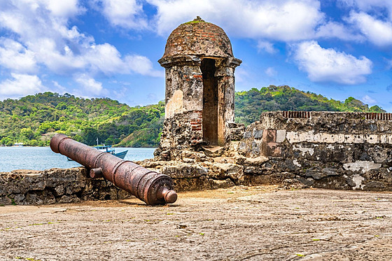 Portobelo bylo jednou ze panlských bat na severu Panamy. I to vak posléze...