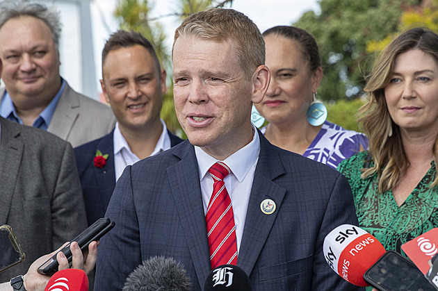 Půl na půl. Vláda Nového Zélandu má poprvé stejné zastoupení mužů a žen