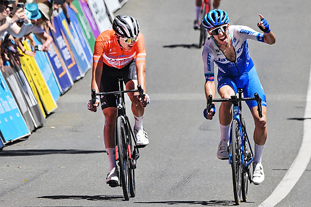 Vine opanoval Tour Down Under, poslední etapu vyhrál Yates