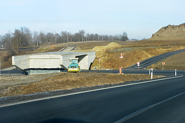 Dopravní peklo podruhé. Na vytížený tah ze Svitav do Brna se vrátí objížďka