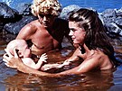 Christopher Atkins a Brooke Shieldsová ve slavném filmu Modrá laguna (1980)