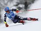 Americká lyaka Mikaela Shiffrinová míí pro výhru v obím slalomu v Kronplatzu