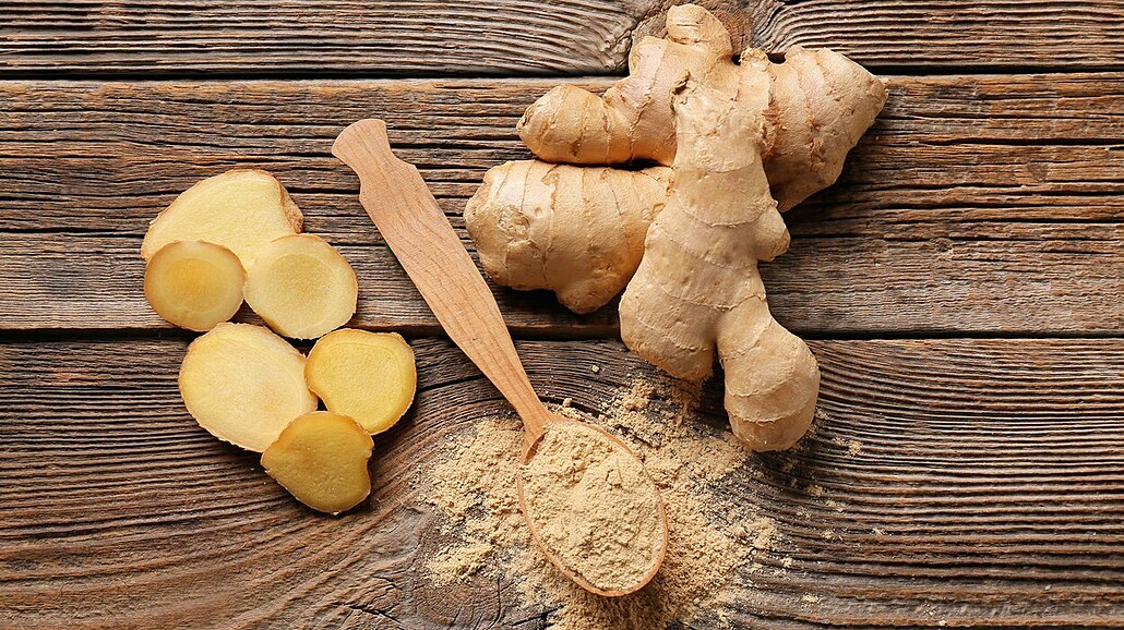 Ko�en zázvoru je nejlep�í �erstvý, najdete ho v ka�dém supermarketu. P�ípadn�...