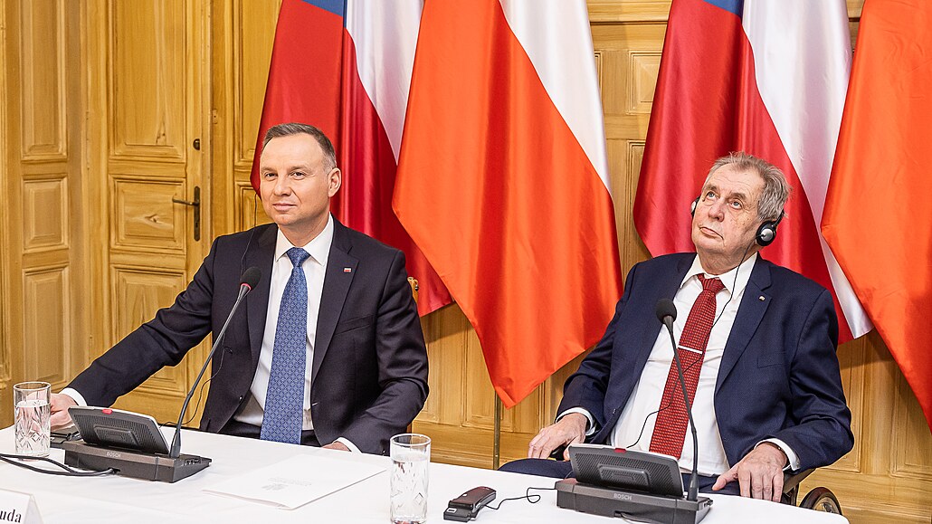Andrzej Duda (vlevo) a Milo� Zeman na archivním snímku.