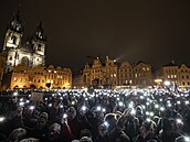 Na Staromstském námstí se shromádili píznivci Petra Pavla. Atmosféru...