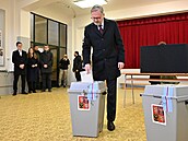 Premiér Petr Fiala volil již v pátek. (27. ledna 2023)