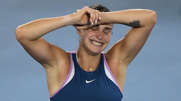 Dojat Aryna Sabalenkov po posledn vmn finle ensk dvouhry na Australian...