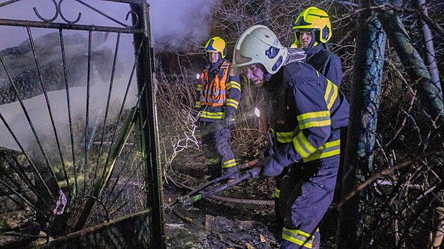 V zahrádkářské kolonii na Nových Sadech v Olomouci hořela další chatka. Hasiči tam zasahovali podruhé za deset dnů.