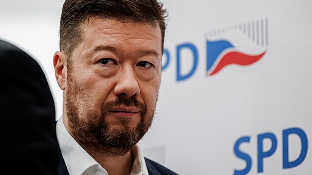 Tomio Okamura (SPD) na tiskov� konferenci SPD. (1. z��� 2022)