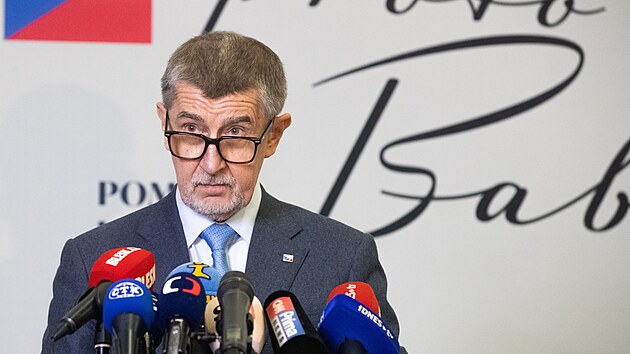 Andrej Babiš na tiskovém brífinku, kde oznámil, že končí s kontaktní předvolební kampaní. (24. ledna 2023)