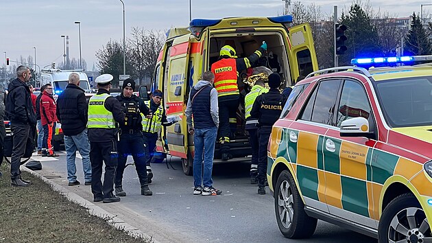 Nehoda na kiovatce v praskch Letanech (20. ledna 2023)