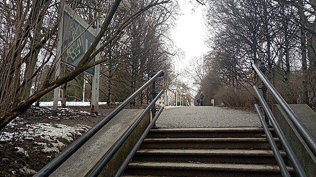 Tyrv sad v Brn na snmku z 23. ledna 2023. Z Botanick ulice tam dnes jen vedou schody.