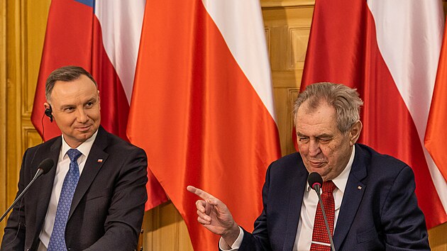 Prezidenti Andrzej Duda a Miloš Zeman v Náchodě.