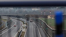 Po dálnici D1 na P�erovsku by mohli �idi�i od p�í�tího roku legáln� jezdit...