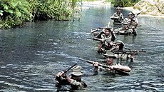 Dobrovolnické britské jednotky bojující b�hem dnes ji� zna�n� zapomenutého...