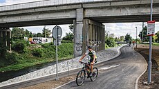 Po dvaceti letech slib� v Brn� loni otev�eli podjezd pod �ty�pruhovou...