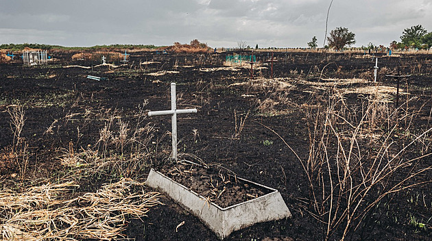 Plné hřbitovy i krematoria. S válkou a pandemií ruské pohřebnictví roste