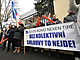 Protest zaměstnanců společnost Nexen Tire před velvyslanectvím Korejské...