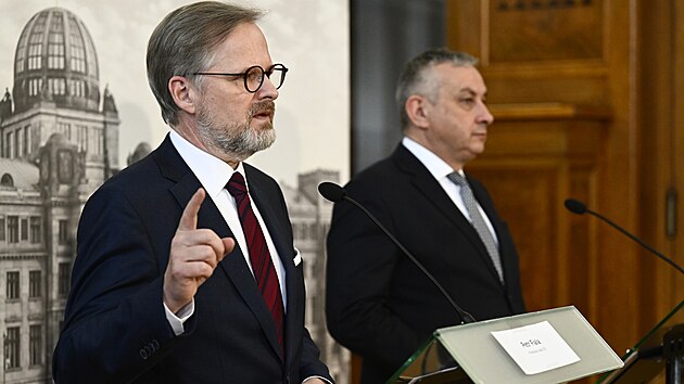 Premir Petr Fiala a ministr prmyslu a obchodu Jozef Skela bhem bilann nvtvy (31. ledna 2023)