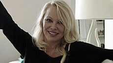 Pamela Andersonová v dokumentu Pamela: Příběh lásky (2023)