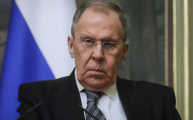 Lavrov nazval Západ „říší lží“, mírový plán a obilnou dohodu nerealistickými