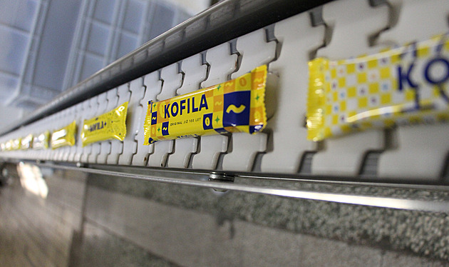 Čokoládová tyčinka Kofila se vyrábí v závodě Nestlé Zora Olomouc. Loni jí tady...