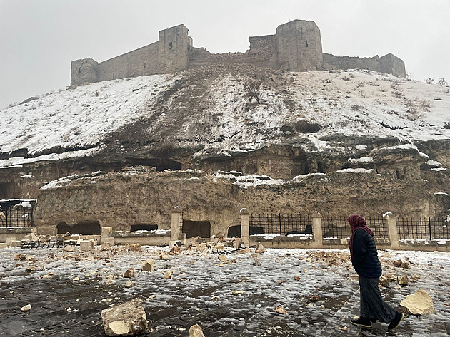 Zničené historické dědictví. Otřesy strhly turecký hrad i syrskou citadelu