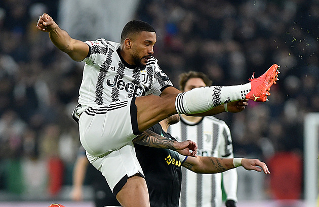 Juventus v Italském poháru vyřadil Lazio a drží šanci na zisk trofeje