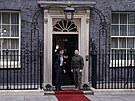 Zelenskyj a Sunak ped Downing Street 10 (8. února 2023)