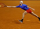 eský tenista Tomá Machá v duelu Davisova poháru s Portugalem Joaem Sousou.
