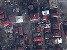 Satelitní snímky zniených budov v tureckém mst Islahiye (7. února 2023)