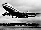 Boeing 747 na archivním snímku z ledna 1970 pi startu na letiti v Seattlu.