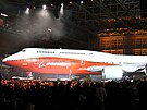Archivní snímek ze 13. února 2011 - Boeing tehdy pedstavil novou verzi 747-8....
