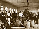 Ped sto padesti lety se v pivovaru pracovalo tvrd a velmi namhav....