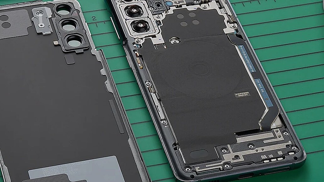 Samsung umo��uje v USA domácí opravu n�kterých smartphon�