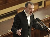Předseda poslaneckého klubu SPD Radim Fiala ve Sněmovně tvrdil, že novou...