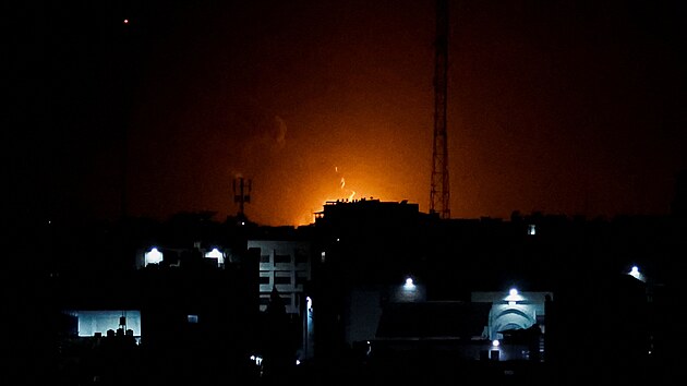 Izrael zaútočil na Pásmo Gazy, cílil na továrny na výrobu zbraní