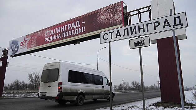 Volgograd se pi pleitosti 80. vro bitvy o Stalingrad pejmenoval na Stalingrad. (1. nora 2023)