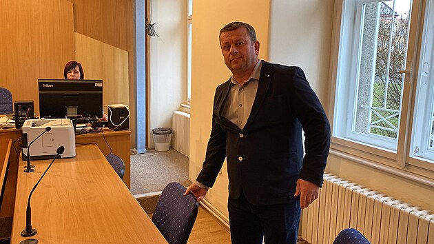 Podnikatel Radek Müller u Okresního soudu v Klatovech. Ten ho již podruhé potrestal podmínkou za nehodu ve sportovním voze, ve kterém se vážně zranil jeho spolujezdec. (2. 2. 2023)