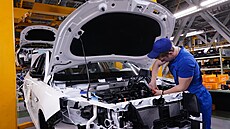 Zahájení výroby �inských voz� Kaiyi E5 v ruské automobilce Avtotor v...
