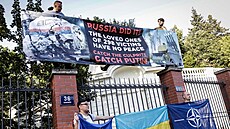 Protest ped ambasádou Ruské federace v Praze k pipomenutí 5. výroí od...
