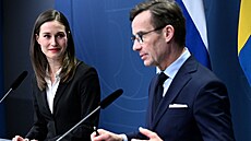 Finská premiérka Sanna Marinová na náv�t�v� �védska. S �védským premiérem Ulfem...